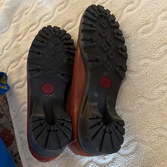 Never worn Cole Haan leather country loafers - Picture 6 of 11